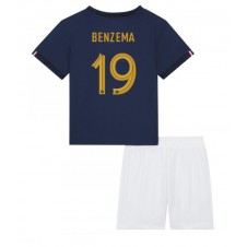 Frankrike Karim Benzema #19 Hjemmedraktsett Barn VM 2022 Kortermet (+ korte bukser)